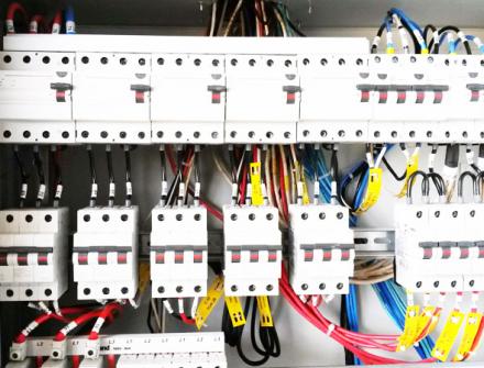 Projeto, Eltrotécnica, Montagem e Instalação de Painéis Elétricos